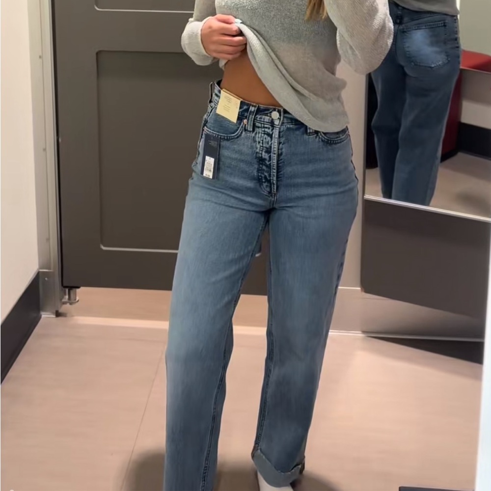 Universal Thread Highest-Rise Straight Ankle Cuffed Jeans